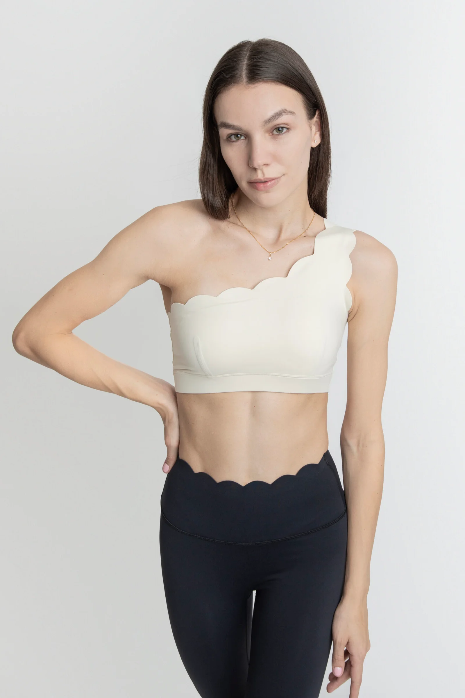 Top de The Fit Activewear para clases de Pilates