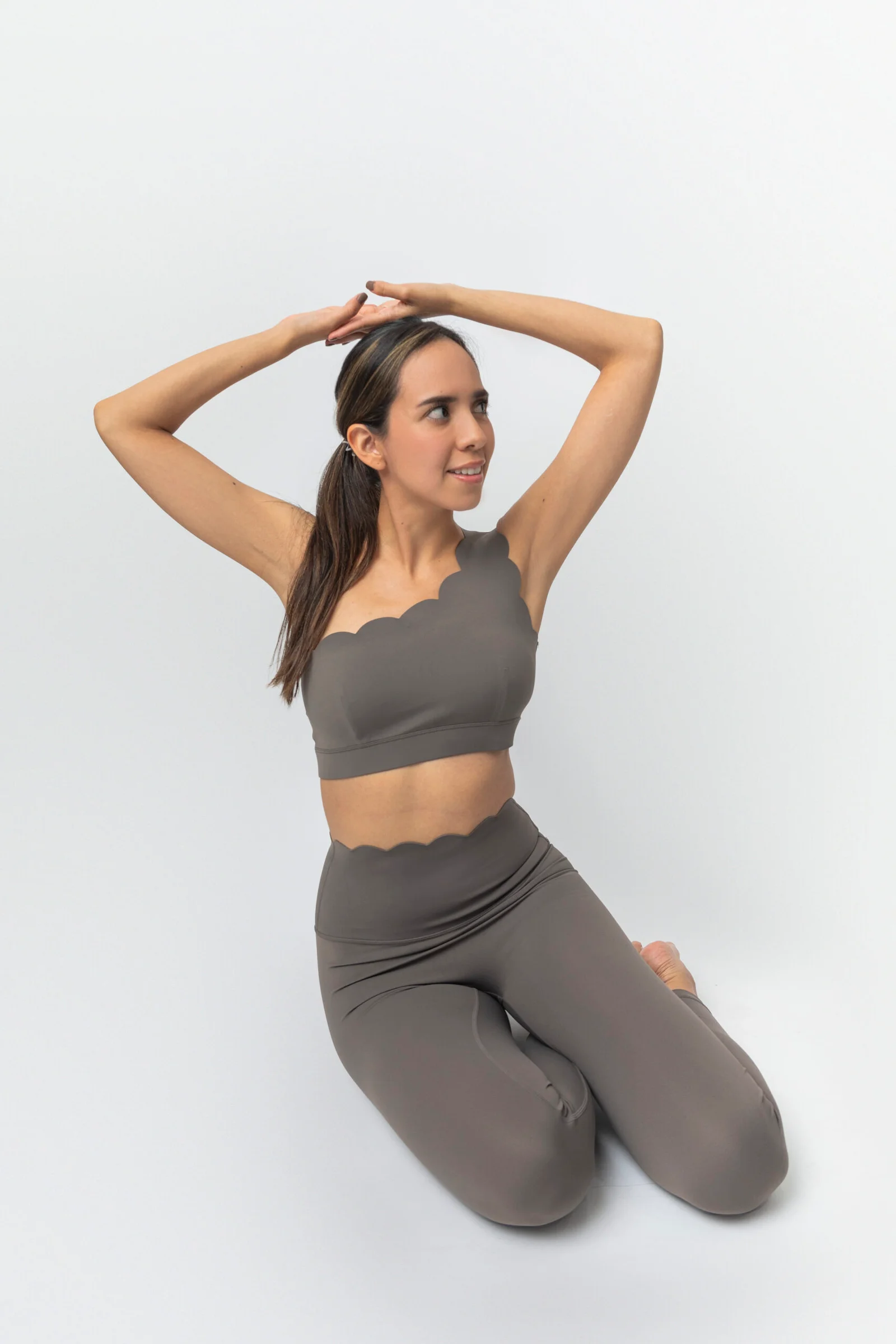 Top de The Fit Activewear para clases de Pilates