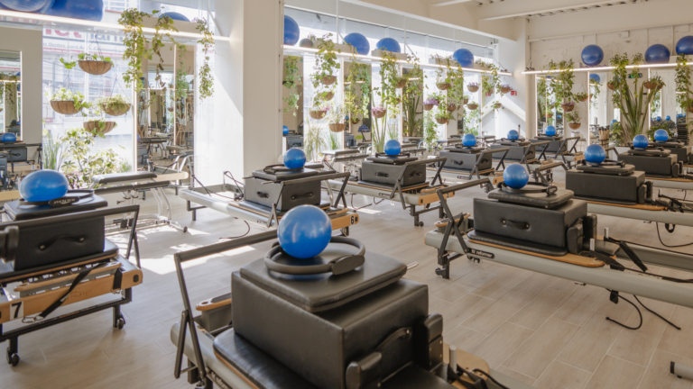 Primera clase de Pilates Reformer en The Fit Pilates