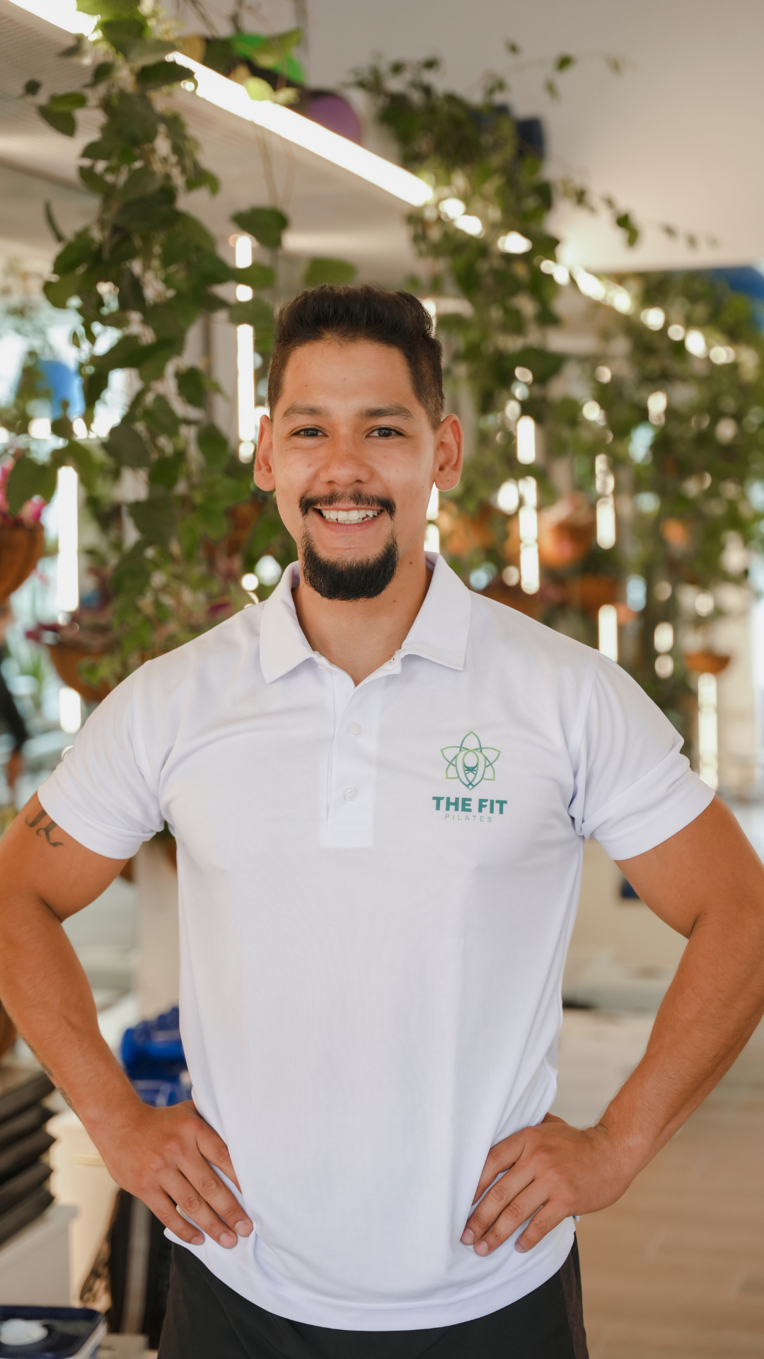 Instructor certificado de Pilates en The Fit Pilates